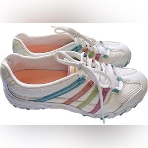 Sketchers Sneakers - EUC